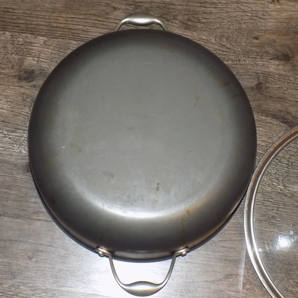 Calphalon 12 Inch Everyday Pan Nonstick Hard Anodized Grey Good With Lid